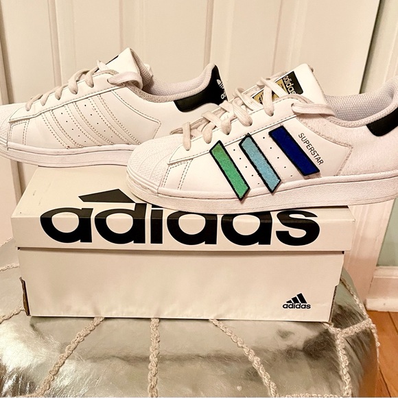 ADIDAS SUPERSTAR BIG GIRL SNEAKERS size 4 1/2 - Picture 4 of 8